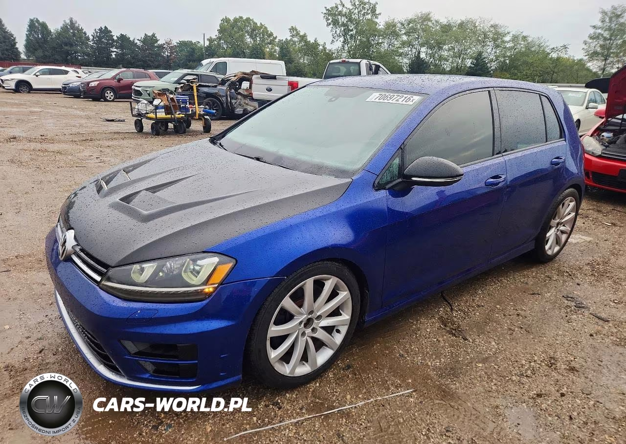 2016 Volkswagen Golf R 4-Door