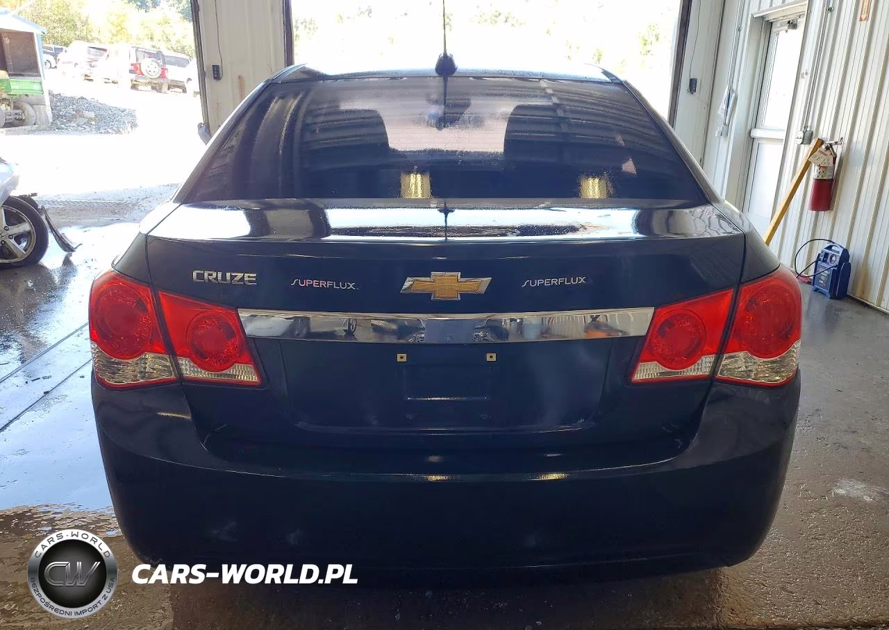 2016 Chevrolet Cruze Limited Ls VIN:1G1PC5SH7G7160893 - 6