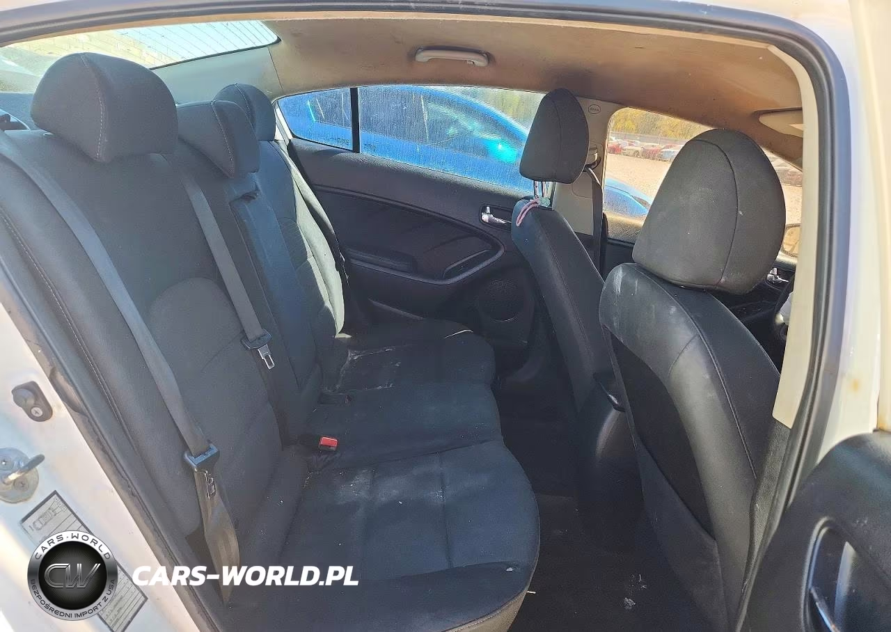 2015 Kia Forte Lx VIN:KNAFX4A67F5399370 - 10