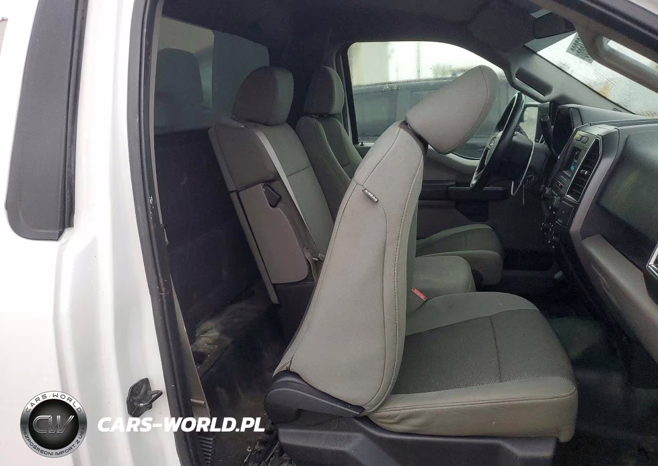 2016 Ford F150 VIN:1FTMF1C84GFA37308 - 10