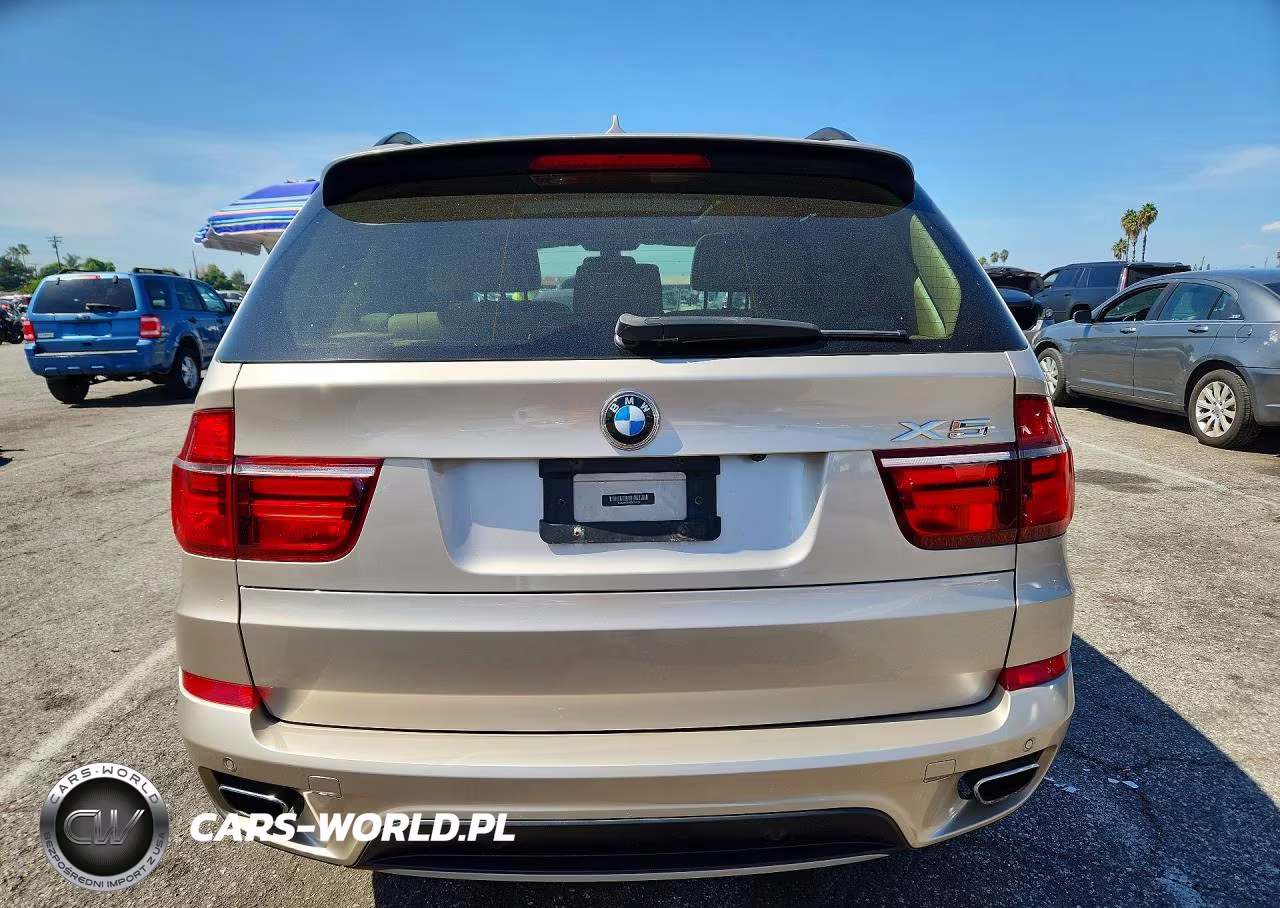 2013 BMW X5 xDrive50I VIN:5UXZV8C56D0C14951 - 6