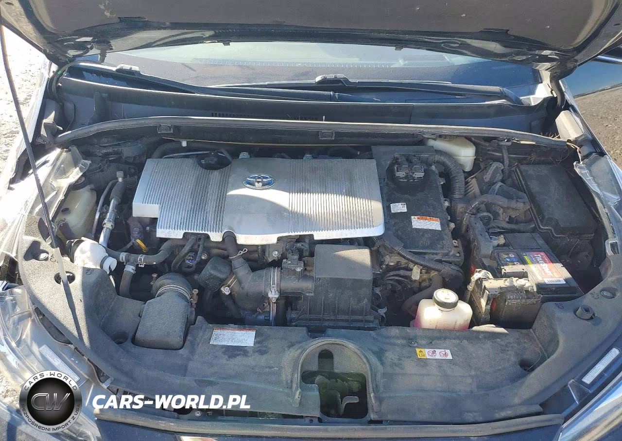 2020 Toyota Prius Limited VIN:JTDKARFU7L3104993 - 11