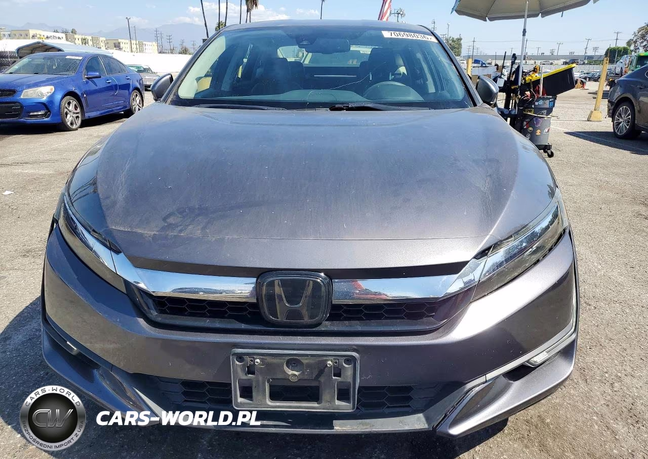 2018 Honda Clarity VIN:JHMZC5F11JC015648 - 5