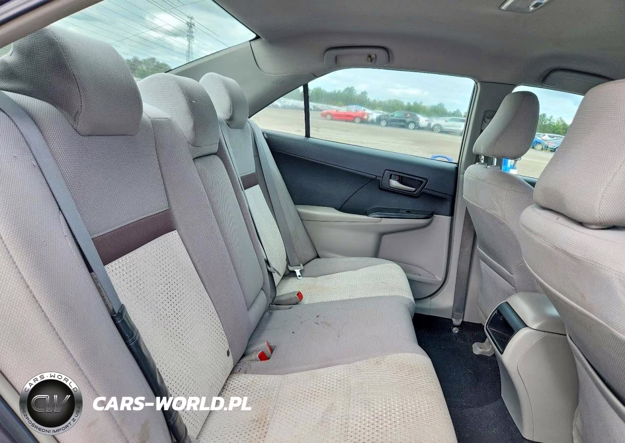 2013 Toyota Camry Le VIN:4T4BF1FK1DR304332 - 10