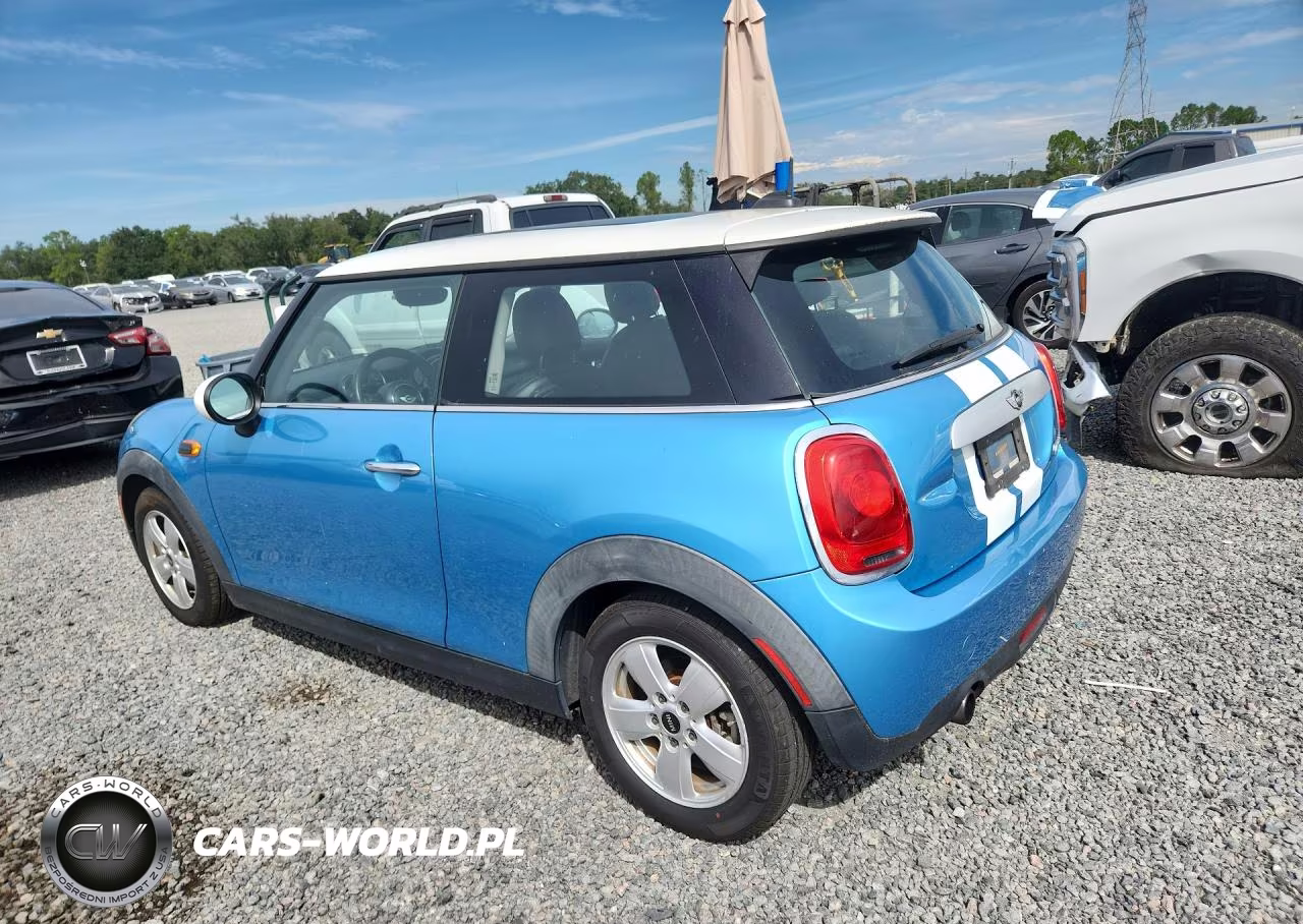 2015 Mini Cooper VIN:WMWXM5C57FT942588 - 2