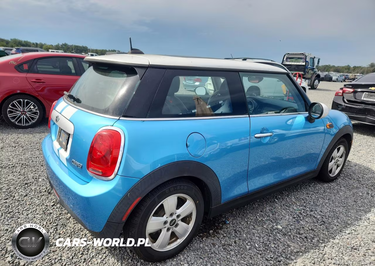2015 Mini Cooper VIN:WMWXM5C57FT942588 - 3