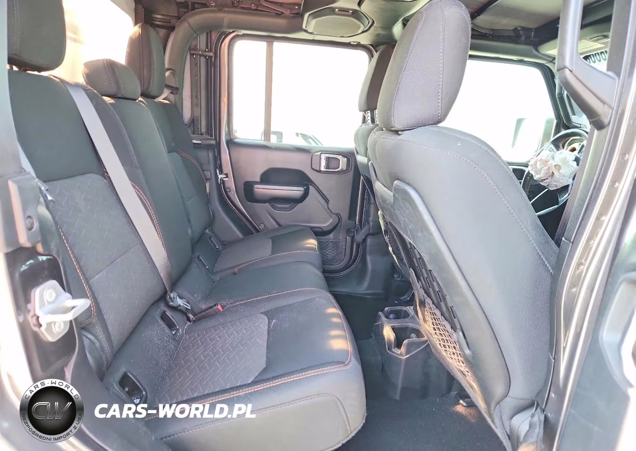 2020 Jeep Gladiator Mojave VIN:1C6JJTEG5LL202786 - 10
