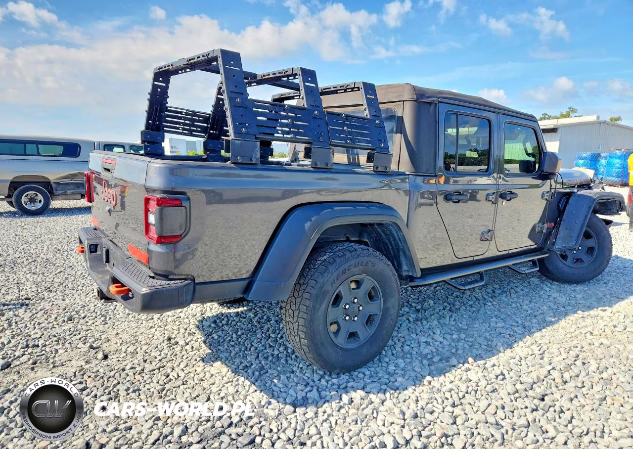 2020 Jeep Gladiator Mojave VIN:1C6JJTEG5LL202786 - 3