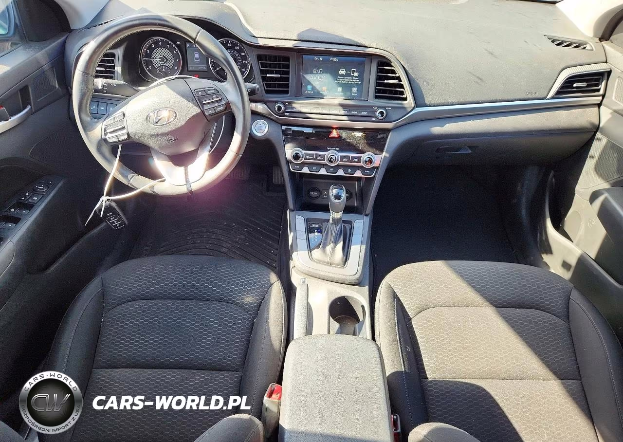 2019 Hyundai Elantra Value Edition VIN:KMHD84LF1KU805420 - 8
