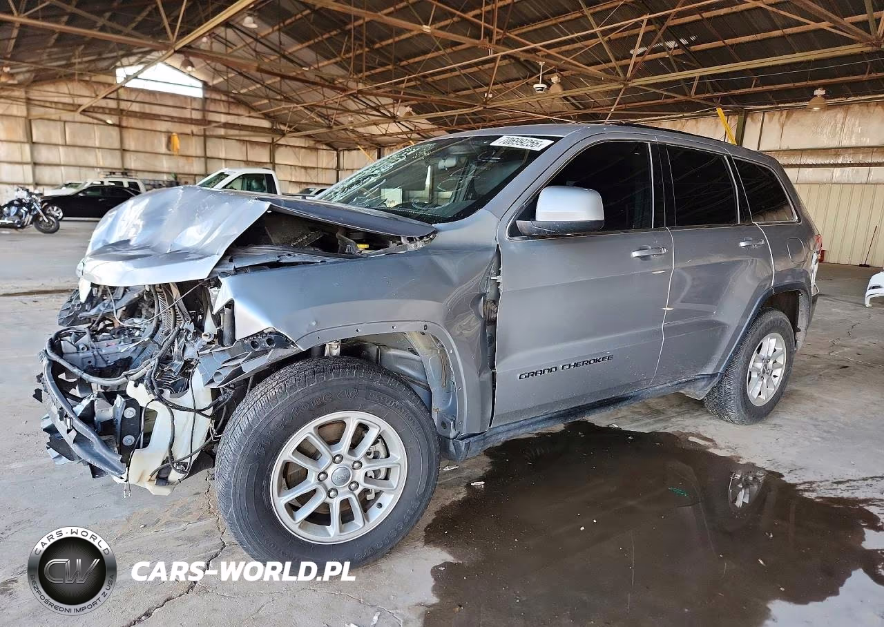 2020 Jeep Grand Cherokee Laredo VIN:1C4RJEAG3LC300258 - 1