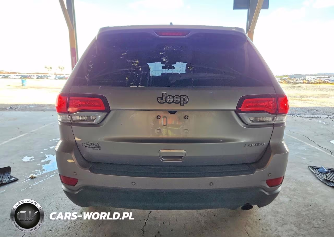 2020 Jeep Grand Cherokee Laredo VIN:1C4RJEAG3LC300258 - 6