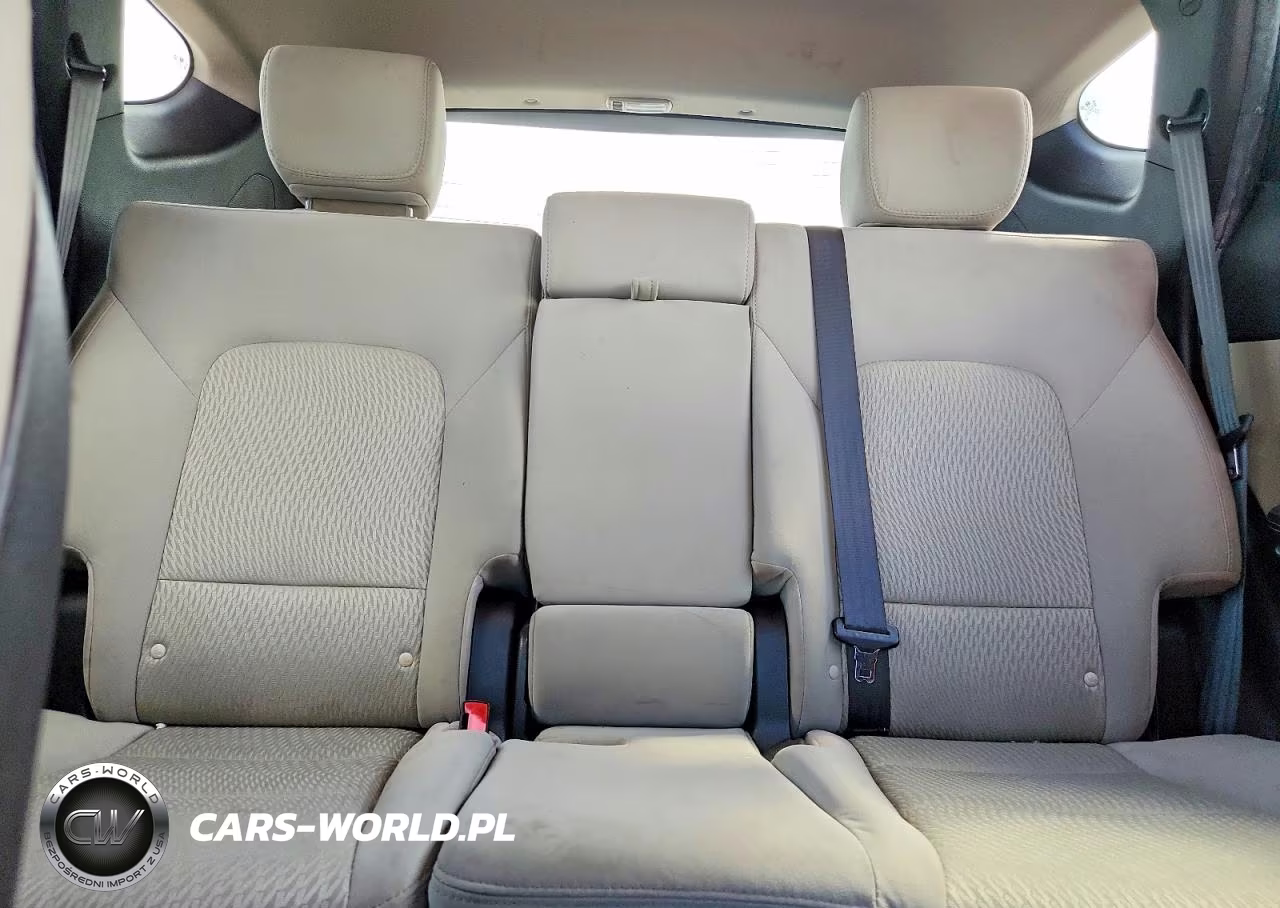 2016 Hyundai Santa Fe Sport 2.4L VIN:5XYZT3LB7GG325956 - 10