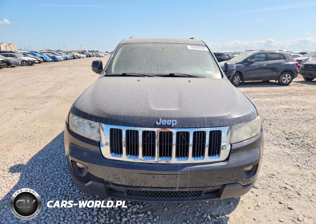 2012 Jeep Grand Cherokee Laredo VIN:1C4RJFAG0CC341419 - 5