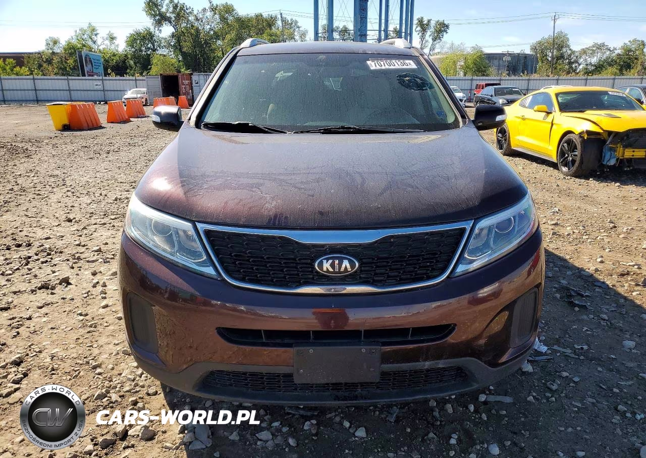 2015 Kia Sorento Lx VIN:5XYKTDA79FG605544 - 5