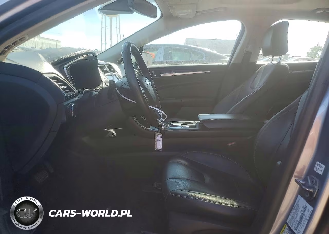 2020 Ford Fusion Titanium VIN:3FA6P0D92LR193504 - 7