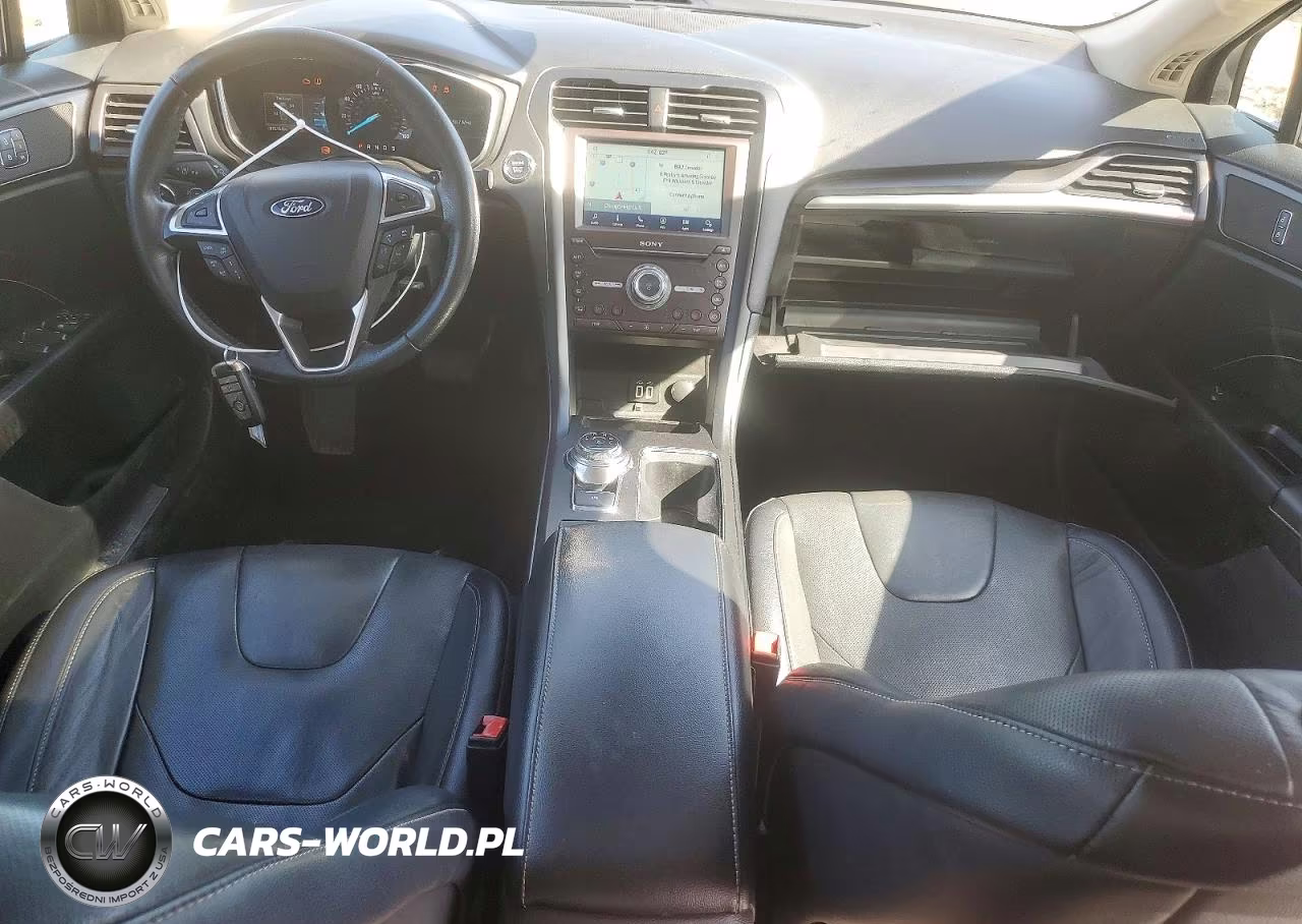 2020 Ford Fusion Titanium VIN:3FA6P0D92LR193504 - 8