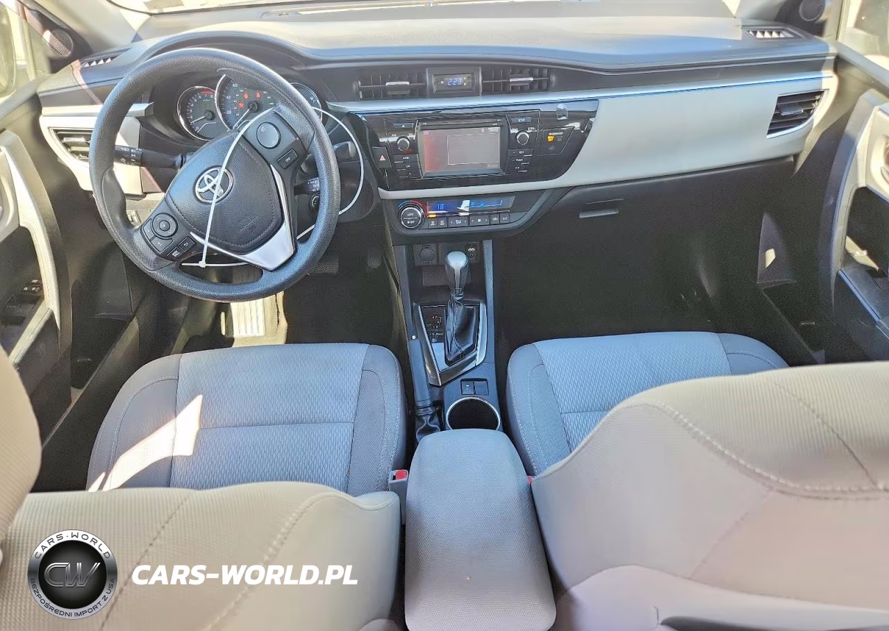 2016 Toyota Corolla Le VIN:2T1BURHE4GC680700 - 8