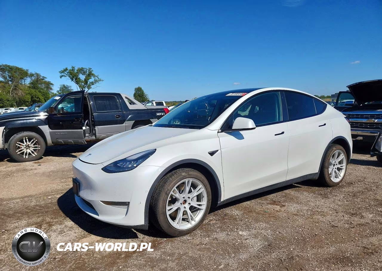 2021 Tesla Model Y VIN:5YJYGDEE4MF114312 - 1