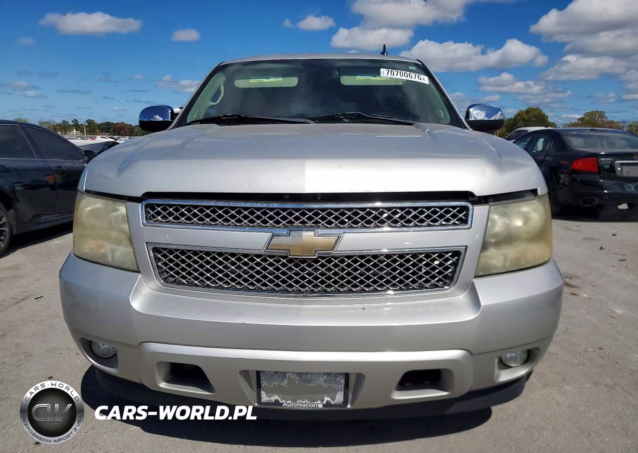 2011 Chevrolet Suburban C1500 Lt VIN:1GNSCJE03BR371612 - 5