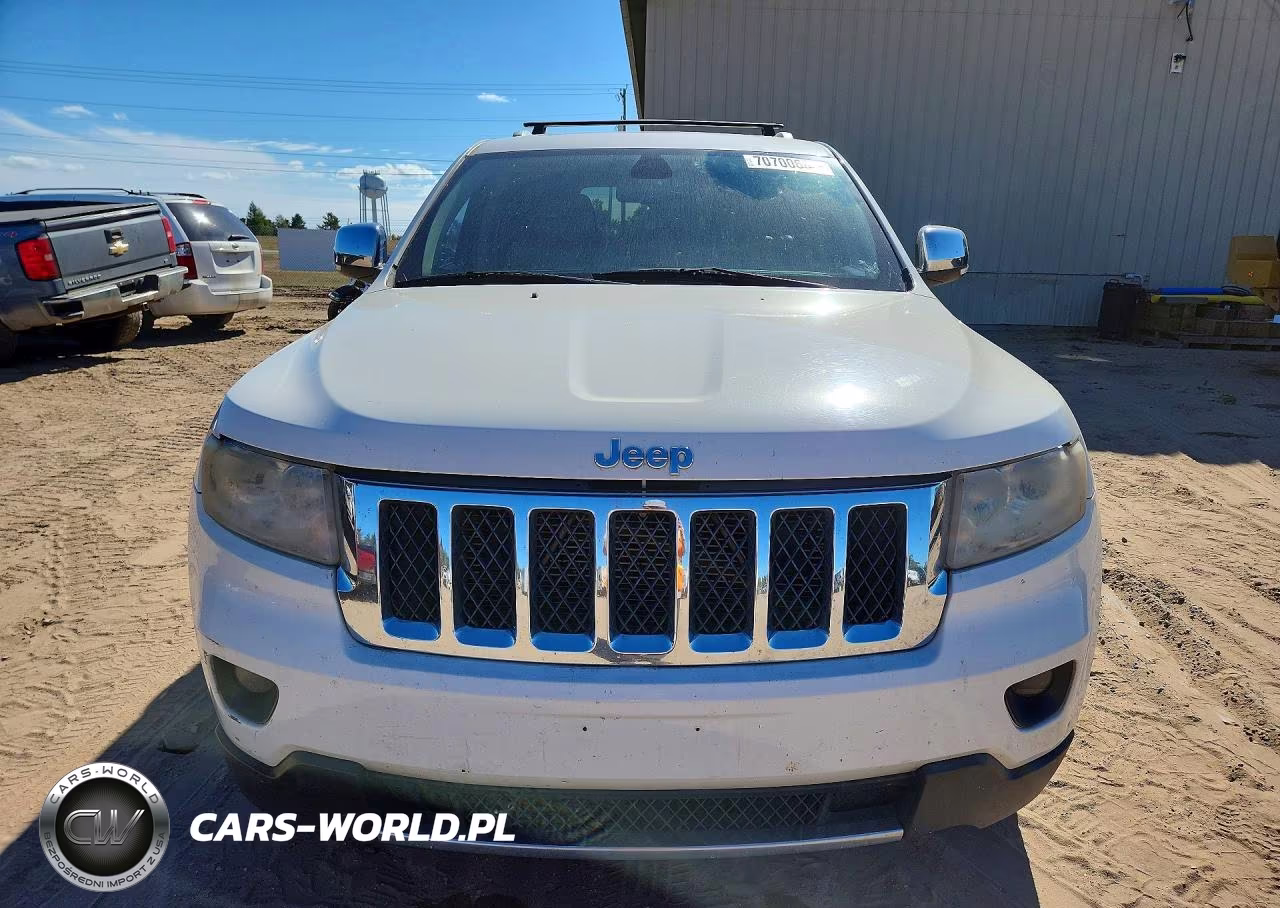 2012 Jeep Grand Cherokee Overland VIN:1C4RJECG5CC162252 - 5
