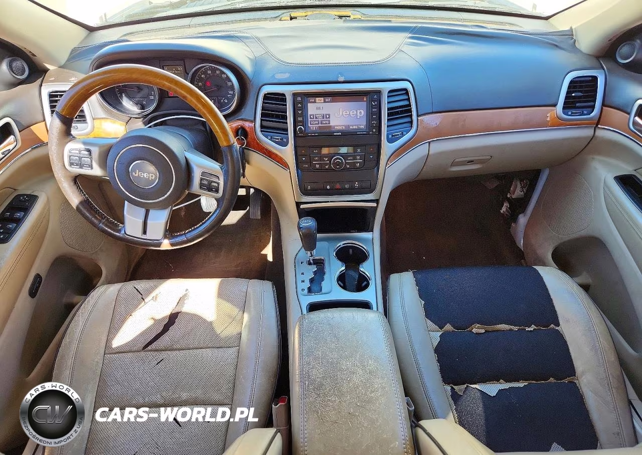 2012 Jeep Grand Cherokee Overland VIN:1C4RJECG5CC162252 - 8