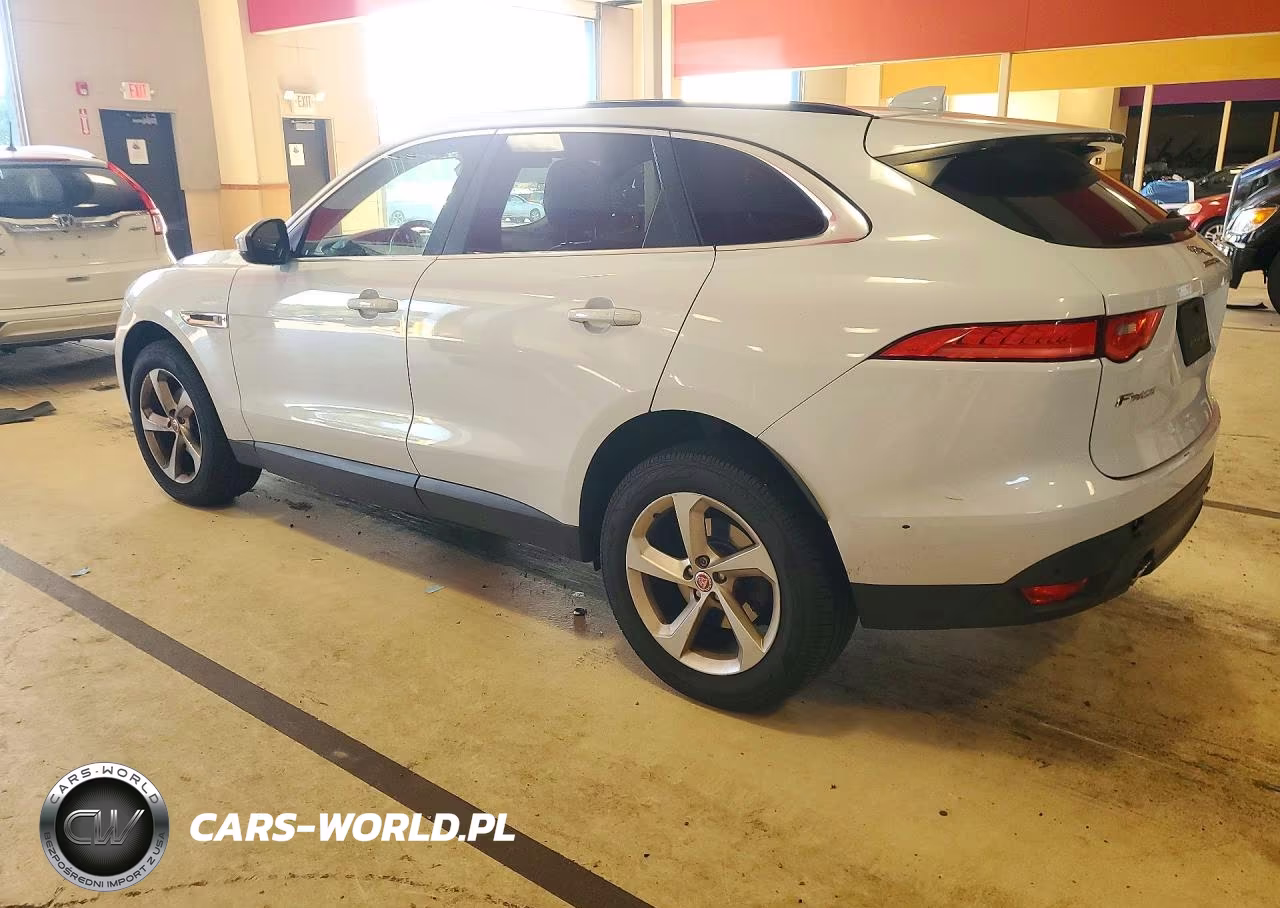 2019 Jaguar F-Pace Premium VIN:SADCJ2FX2KA608002 - 2