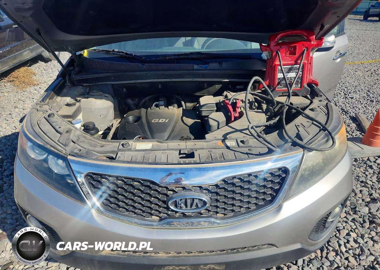 2013 Kia Sorento Lx VIN:5XYKT4A63DG421351 - 11