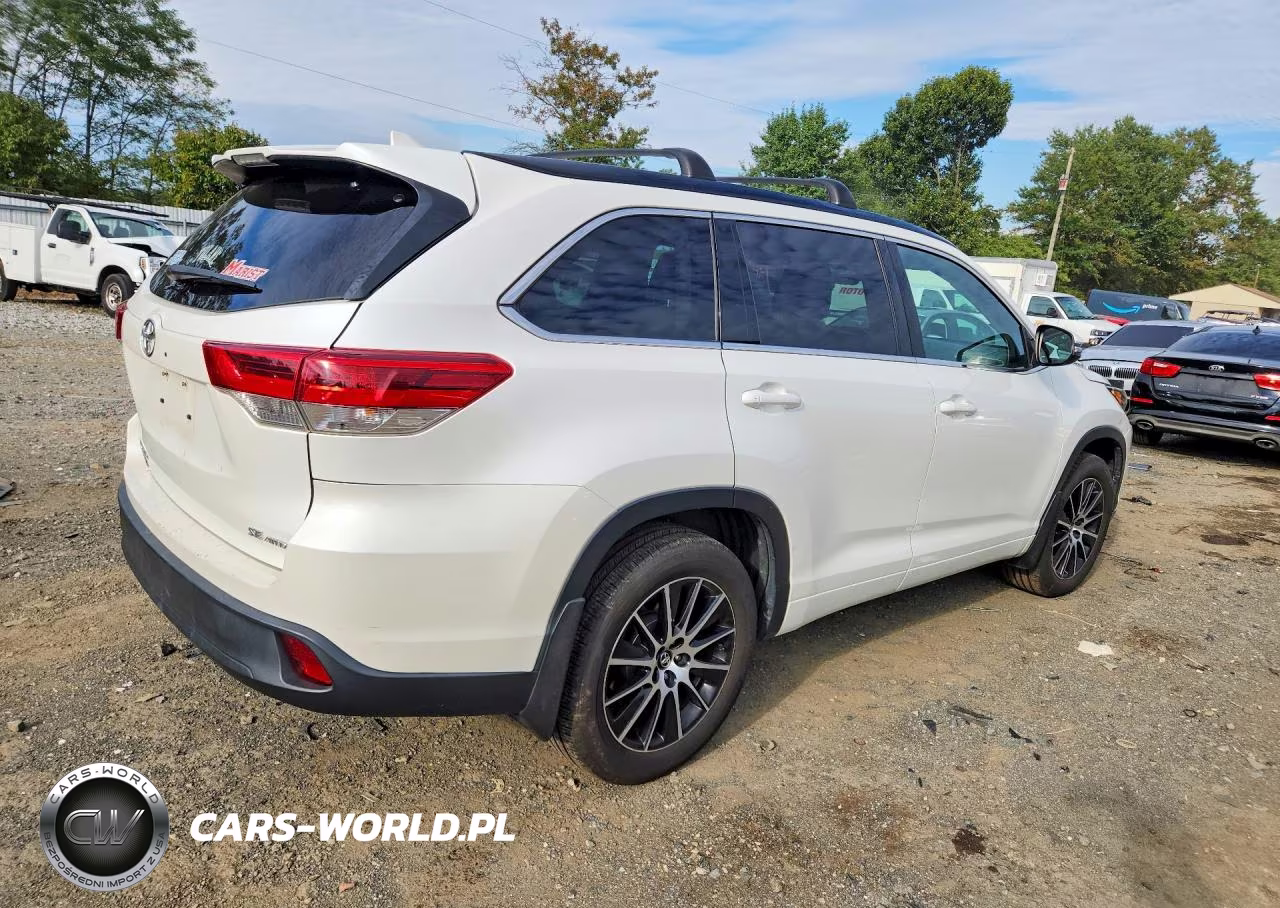 2017 Toyota Highlander Se VIN:5TDJZRFH5HS386239 - 3