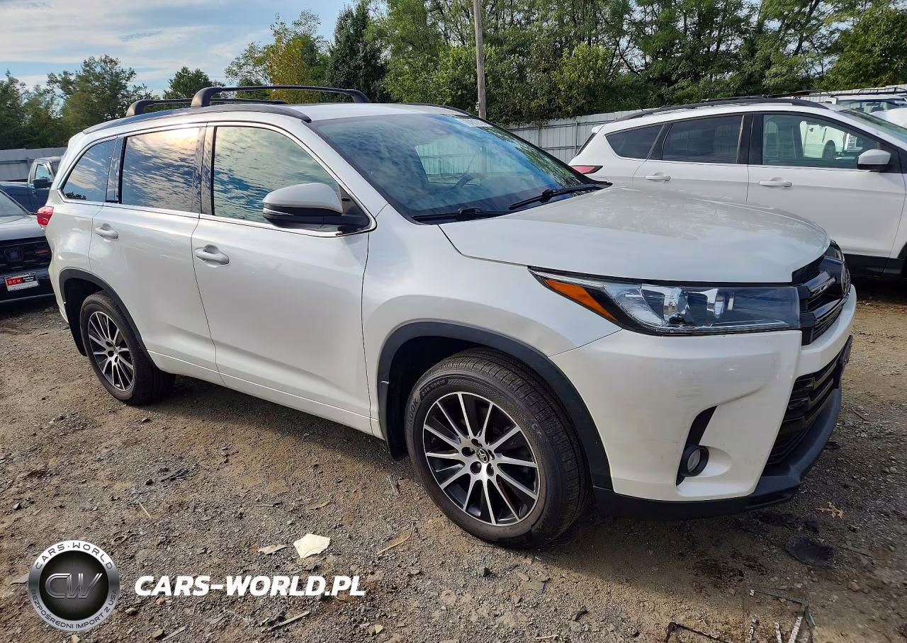 2017 Toyota Highlander Se VIN:5TDJZRFH5HS386239 - 4