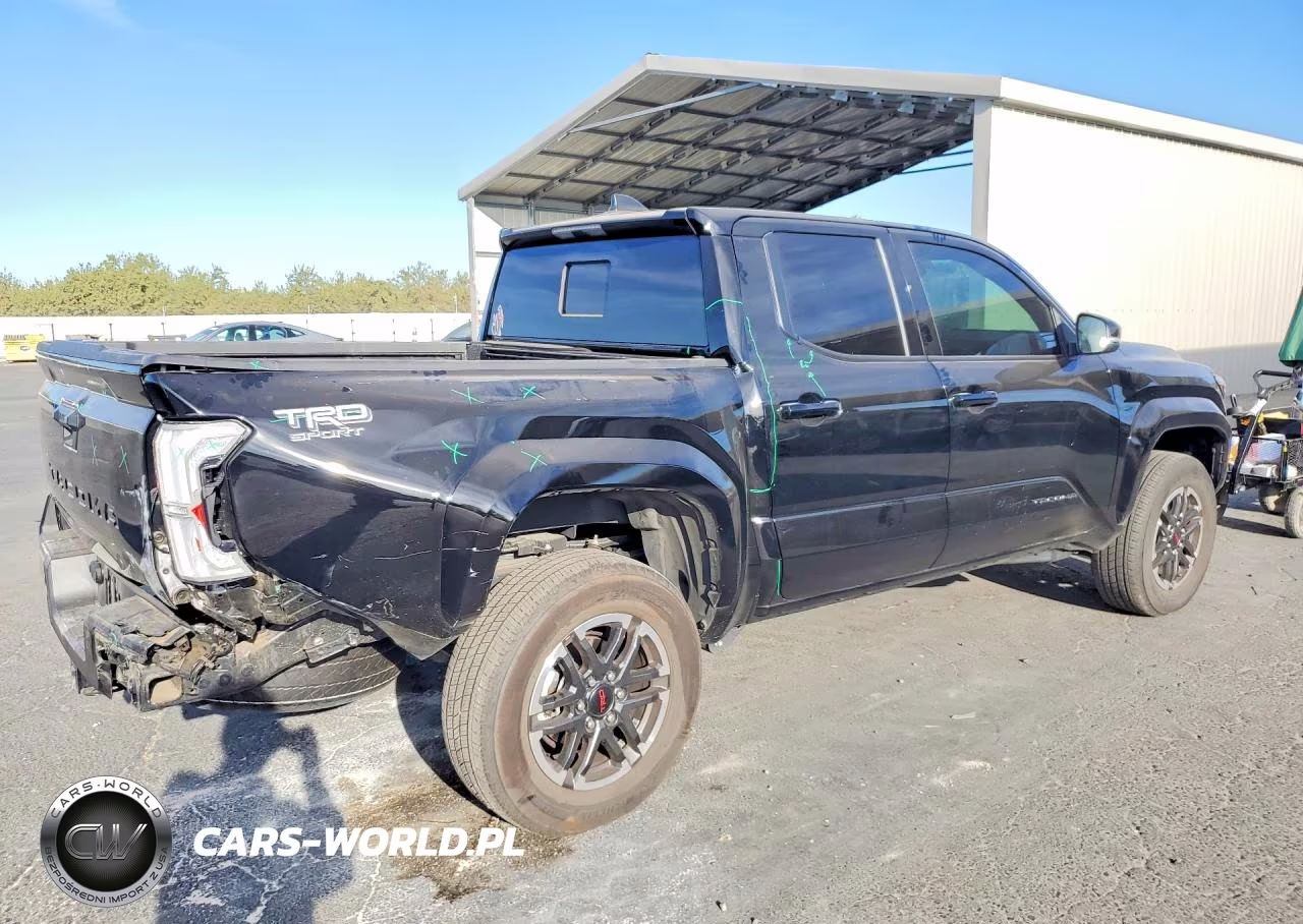 2025 Toyota Tacoma Trd Sport VIN:3TMLB5JN5SM118673 - 3