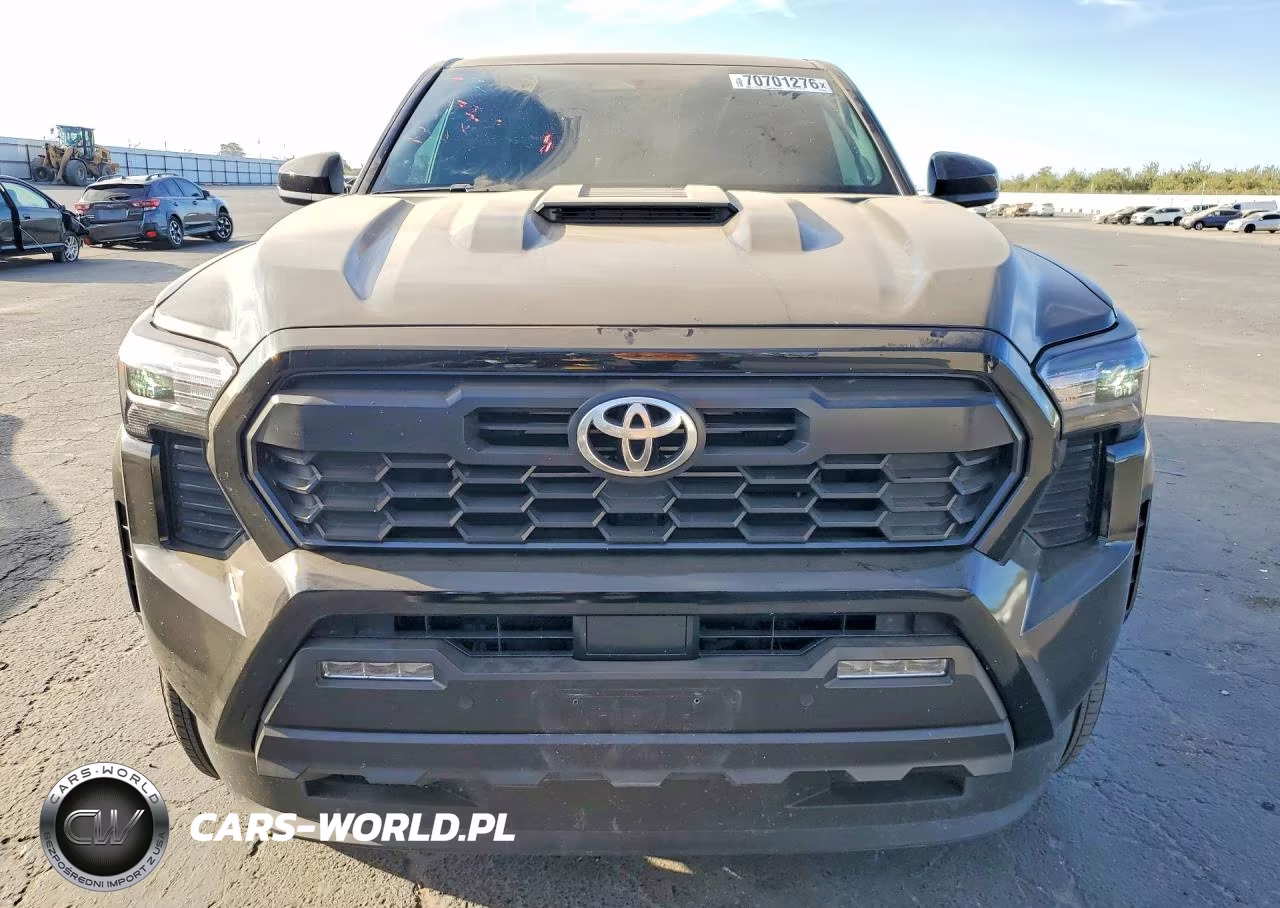 2025 Toyota Tacoma Trd Sport VIN:3TMLB5JN5SM118673 - 5