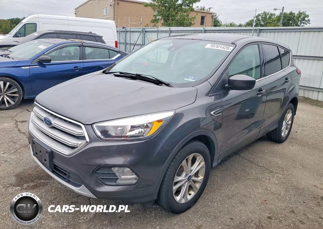 2019 Ford Escape Se VIN:1FMCU0GD5KUB11578 - 1
