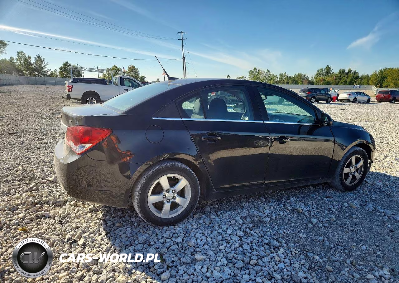 2014 Chevrolet Cruze Lt VIN:1G1PC5SB5E7429062 - 3