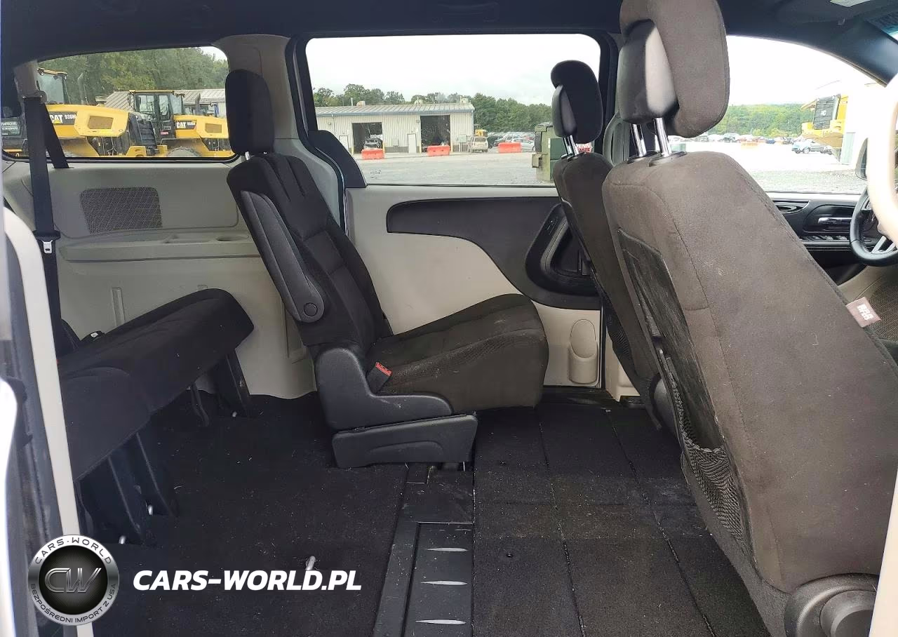 2016 Dodge Grand Caravan Se VIN:2C4RDGBG5GR349640 - 11