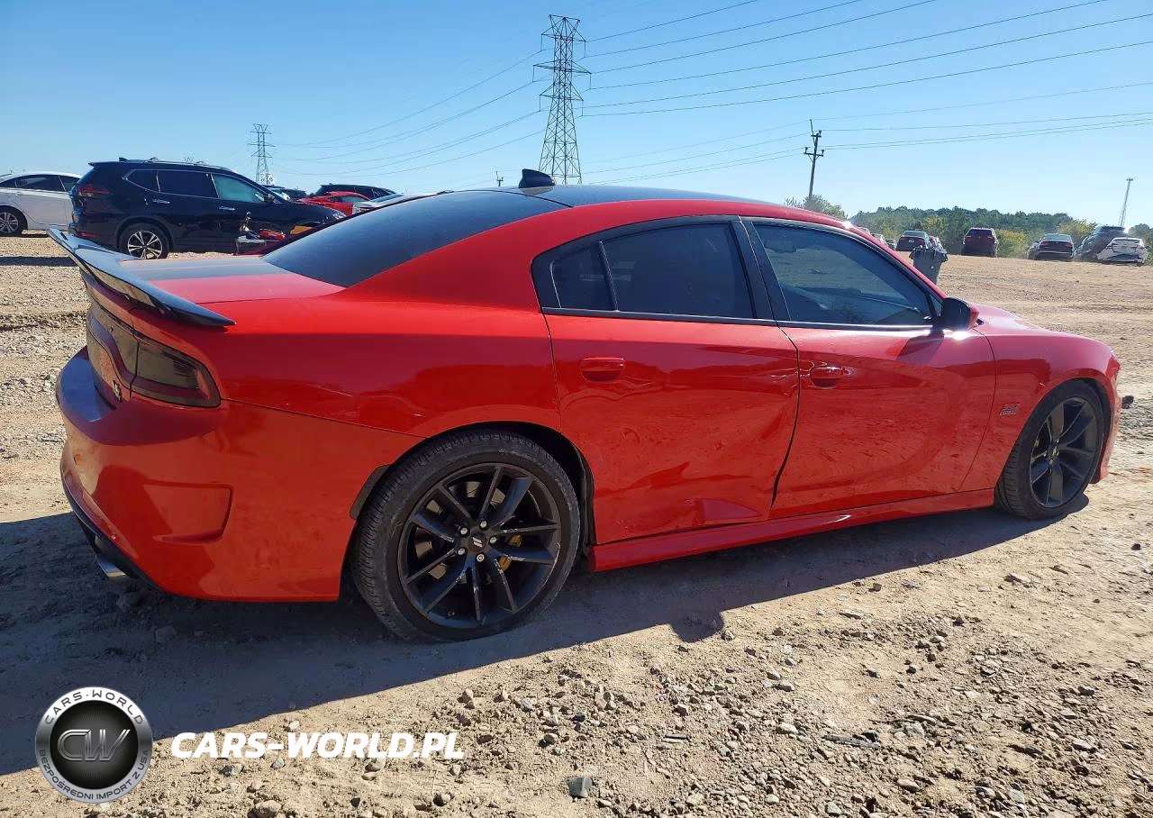 2019 Dodge Charger Scat Pack VIN:2C3CDXGJ1KH507114 - 3