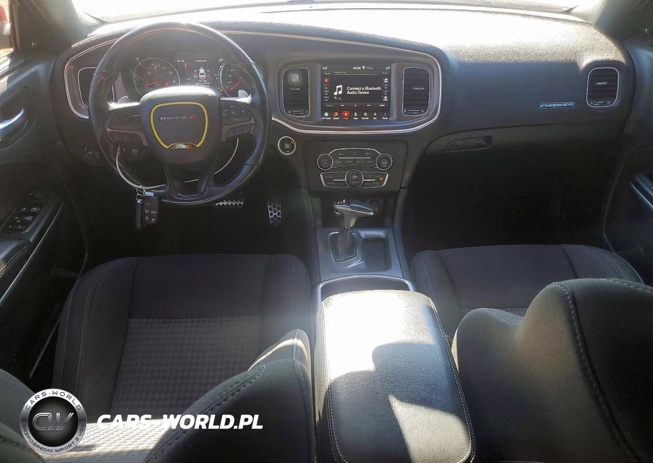 2019 Dodge Charger Scat Pack VIN:2C3CDXGJ1KH507114 - 8