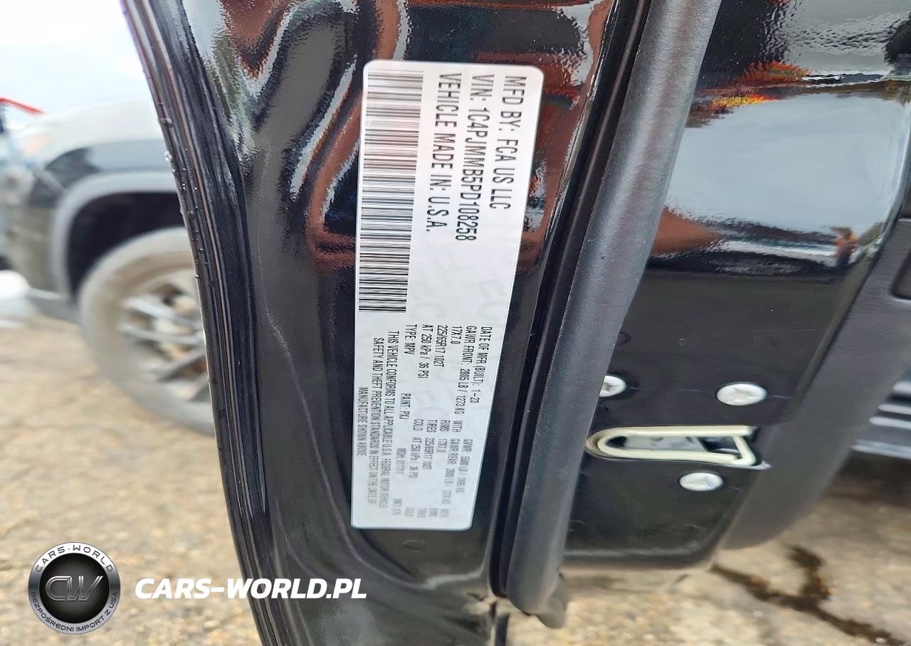 2023 Jeep Cherokee Altitude Lux VIN:1C4PJMMB5PD108258 - 13