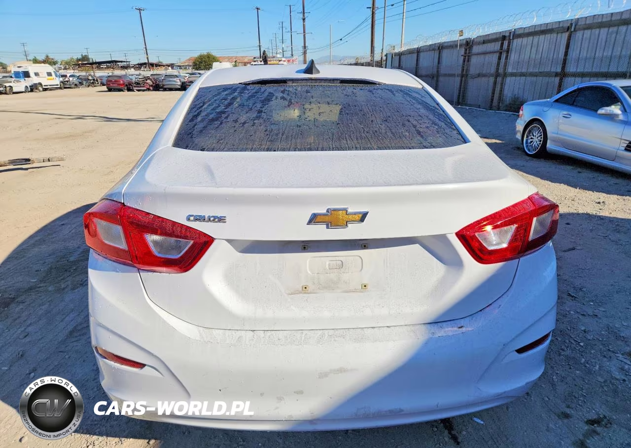2017 Chevrolet Cruze Ls VIN:1G1BC5SM3H7266878 - 6