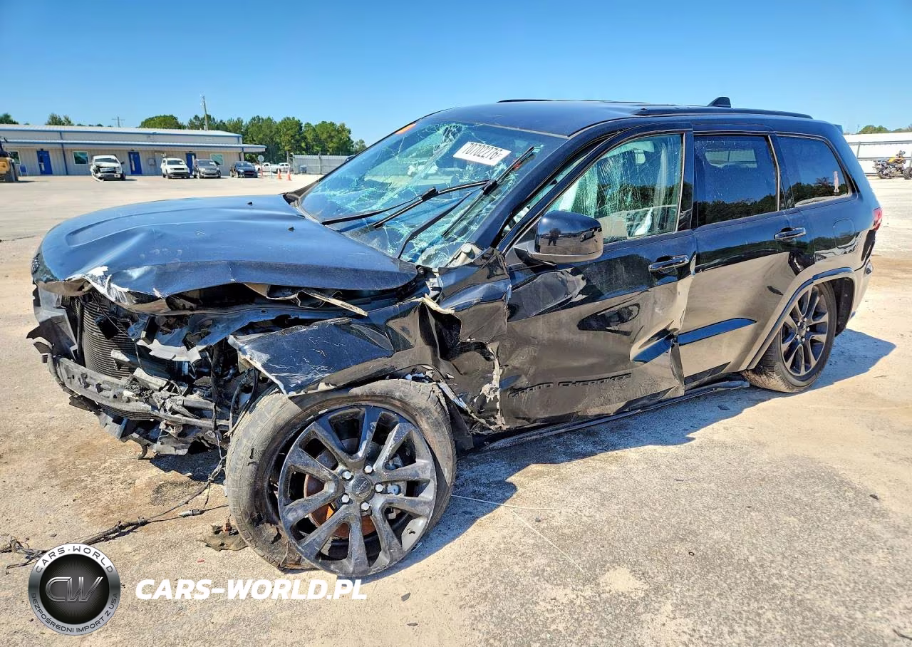 2019 Jeep Grand Cherokee Laredo VIN:1C4RJFAG5KC811734 - 1