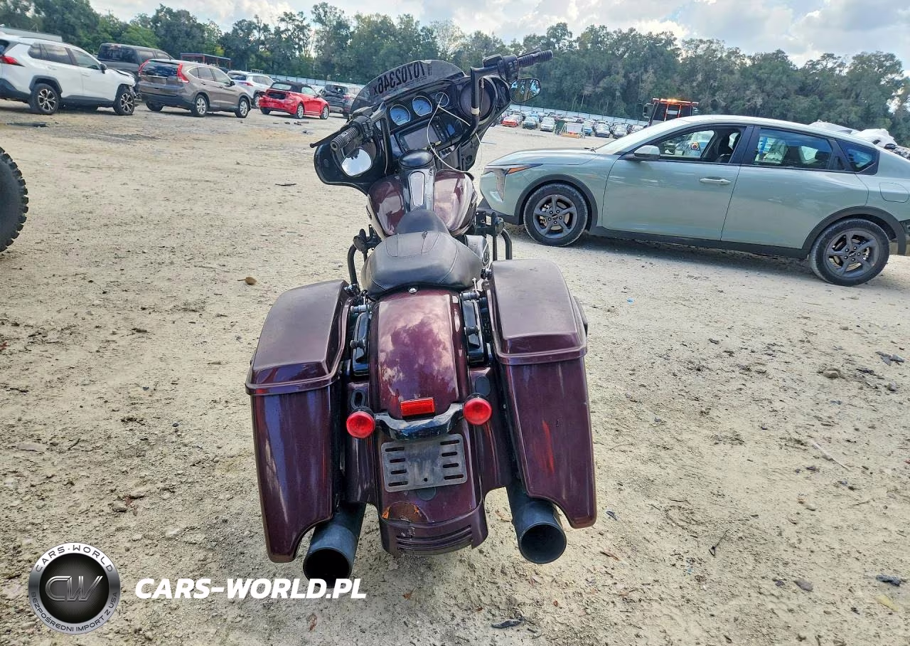 2018 Harley-Davidson Flhxs Street Glide Special VIN:1HD1KRC14JB609006 - 4