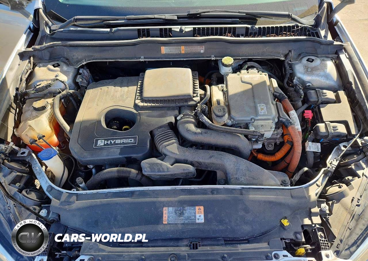 2018 Ford Fusion S Hybrid VIN:3FA6P0UUXJR227125 - 11