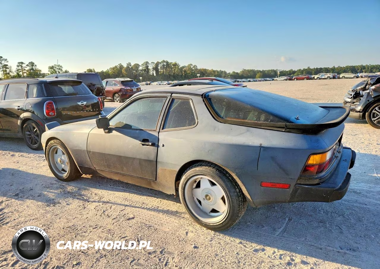 1986 Porsche 944 VIN:WP0AA0943GN455400 - 2