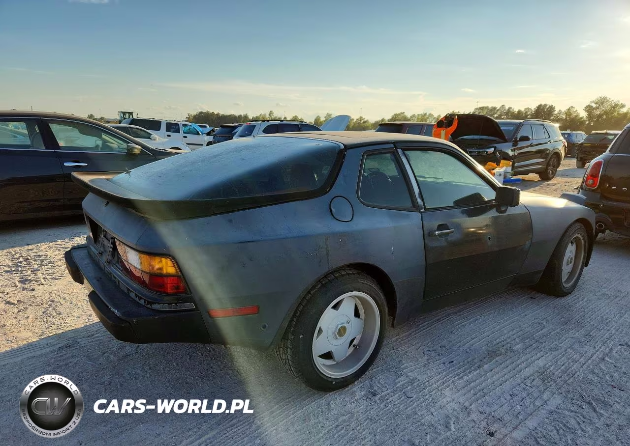 1986 Porsche 944 VIN:WP0AA0943GN455400 - 3