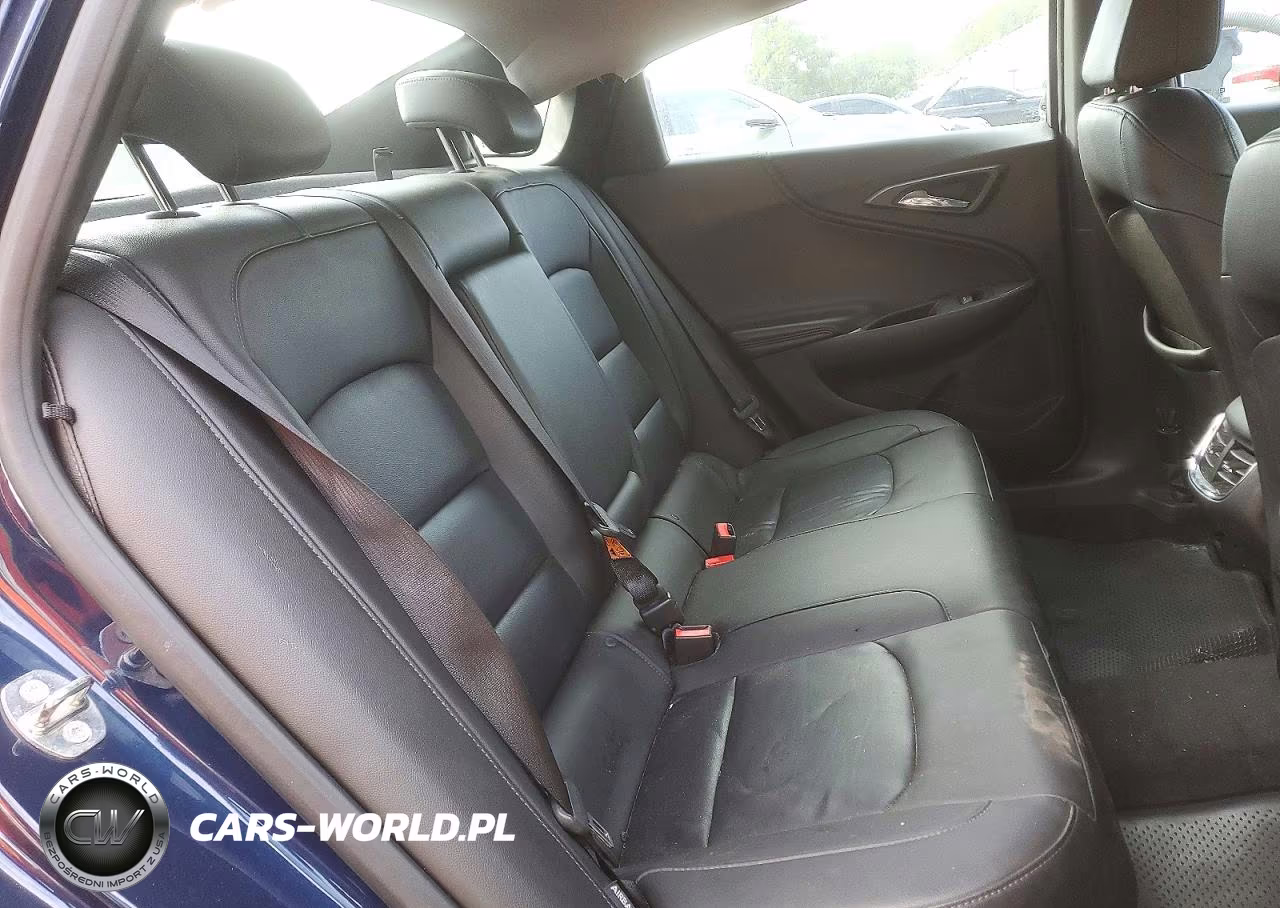 2017 Chevrolet Malibu Lt VIN:1G1ZE5ST6HF230768 - 10