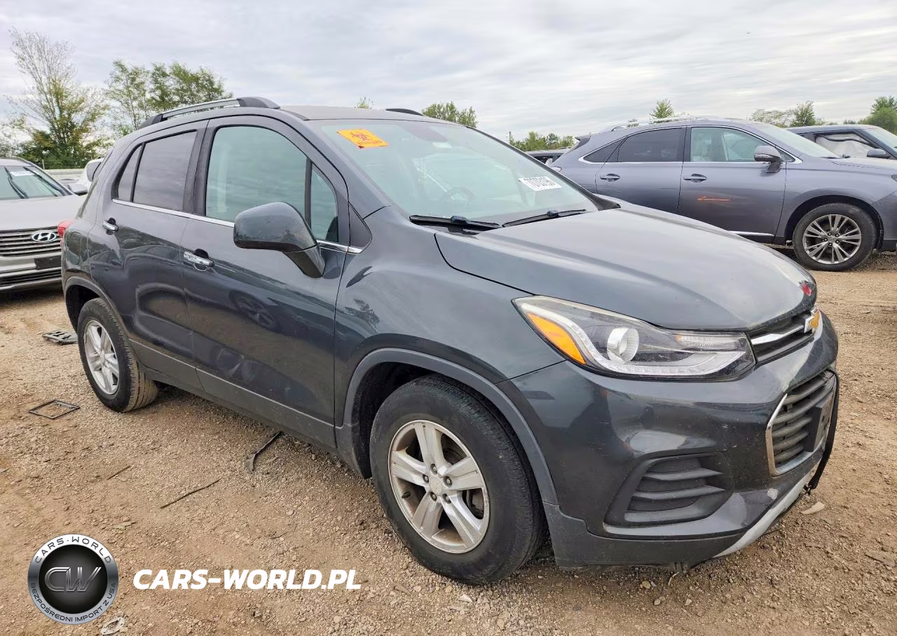 2017 Chevrolet Trax 1Lt VIN:3GNCJLSB2HL226802 - 4