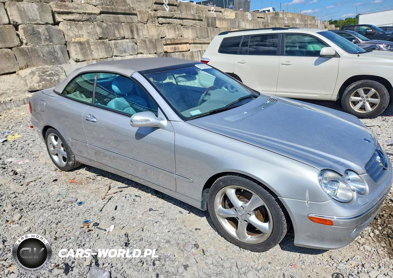 2005 Mercedes-Benz Clk 320 VIN:WDBTK65G75T050348 - 4