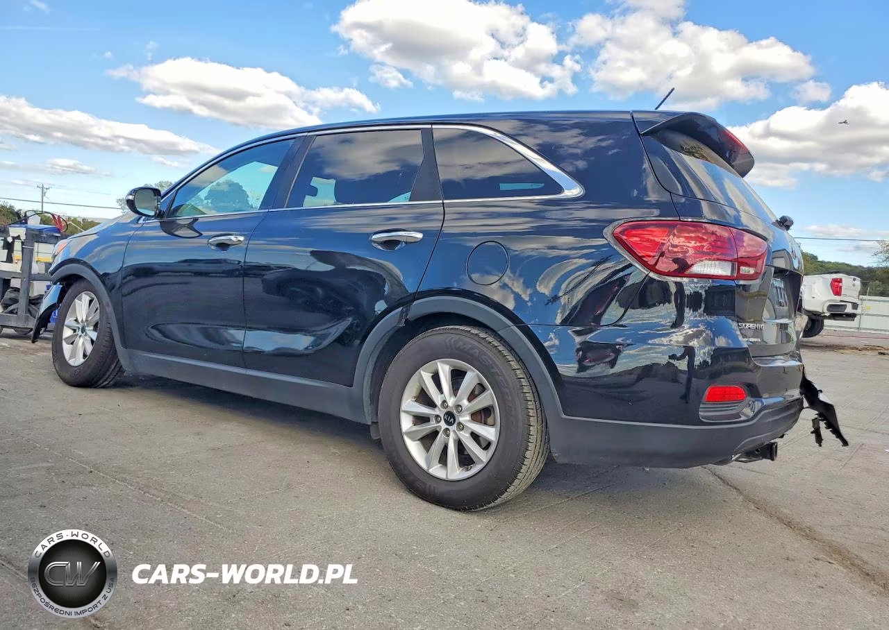 2019 Kia Sorento L VIN:5XYPG4A37KG584811 - 2