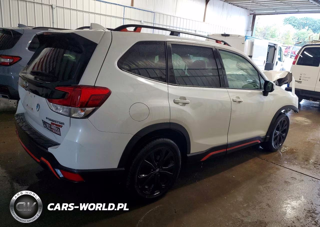2020 Subaru Forester Sport VIN:JF2SKAMC1LH446095 - 3