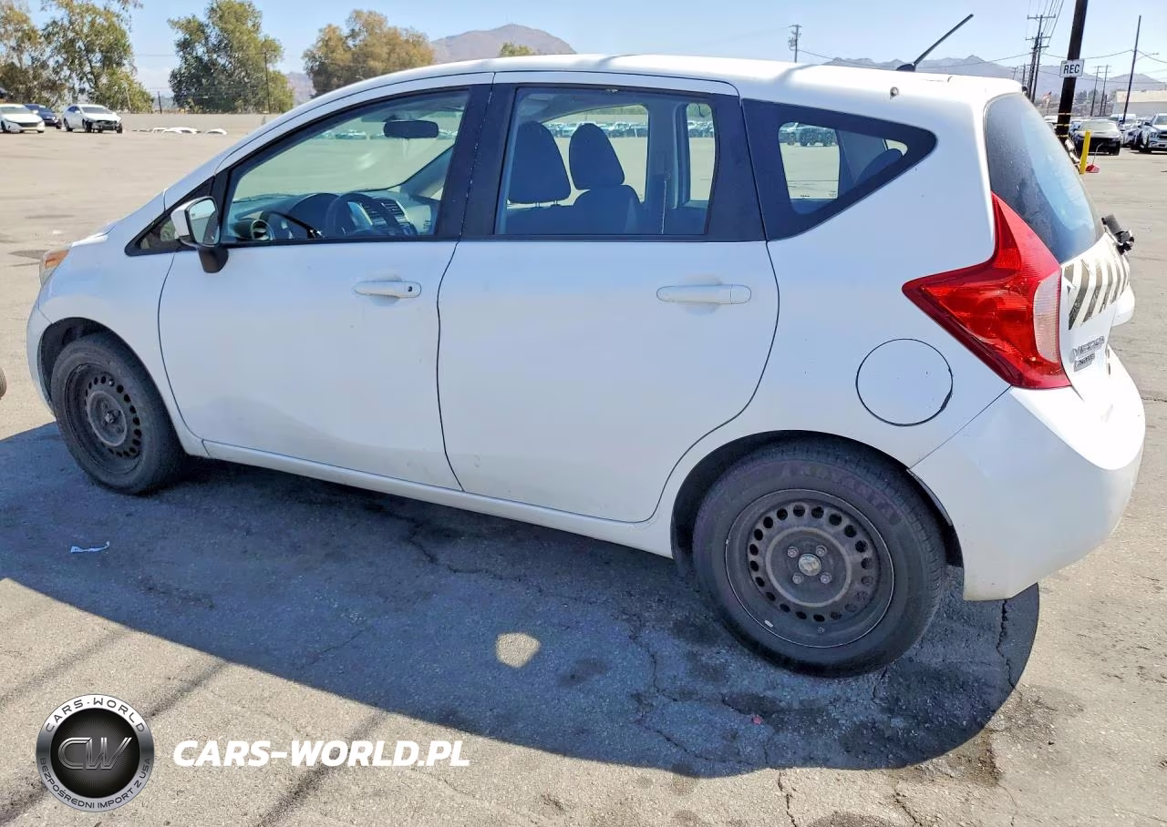 2015 Nissan Versa Note S Plus VIN:3N1CE2CPXFL418485 - 2