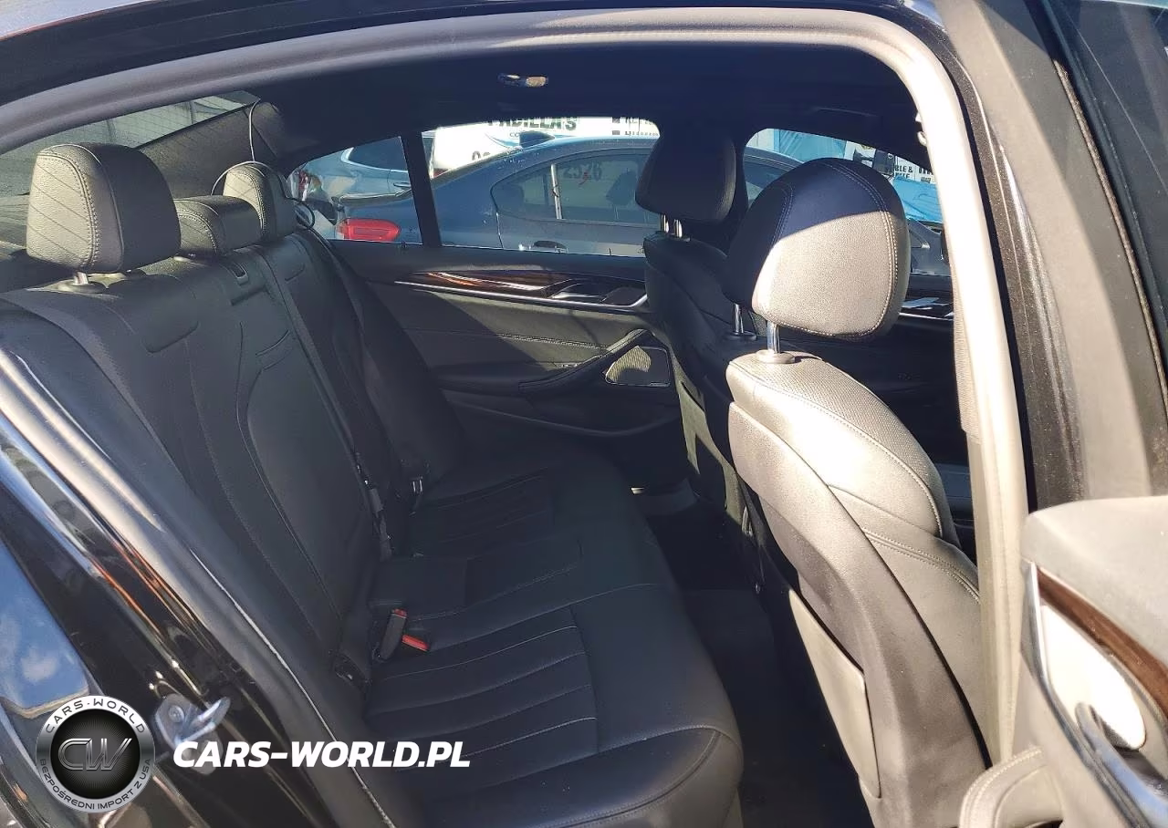 2021 BMW 530 Xi VIN:WBA13BJ0XMWX10562 - 10